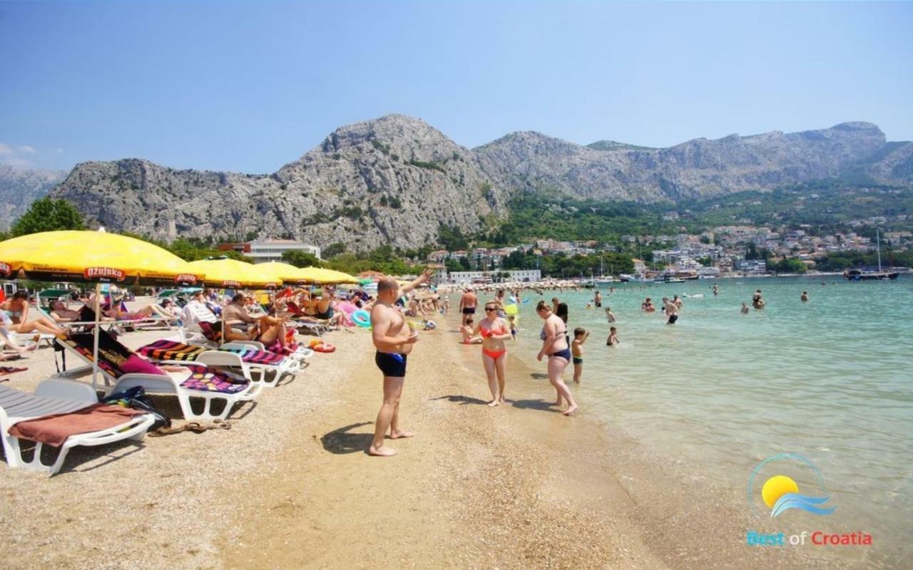 Sandy Beach Apartment Омиш Экстерьер фото
